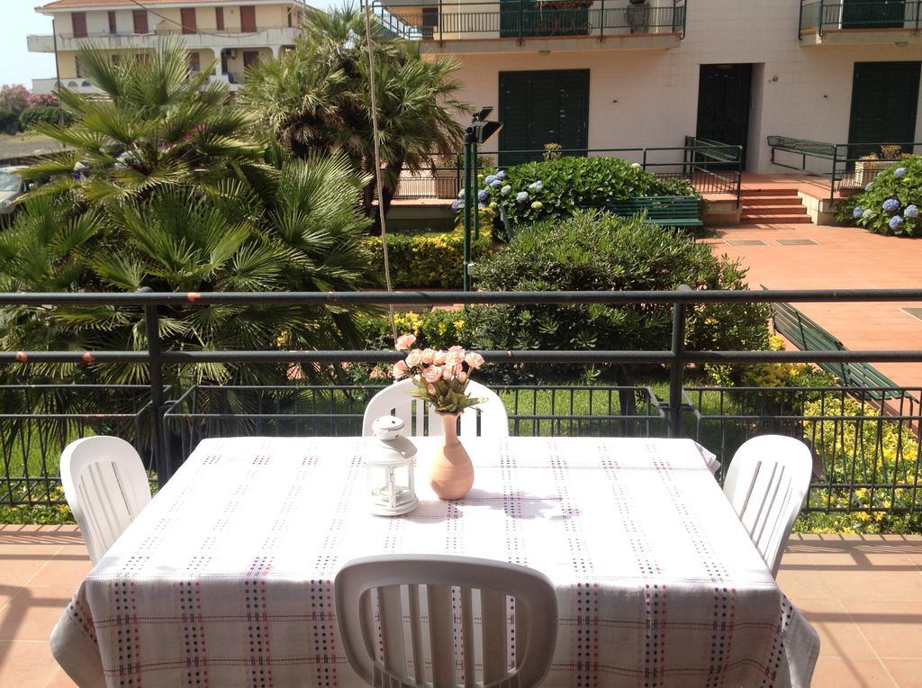 Apartament Al Giardino Sant'Anna Mascali Zewnętrze zdjęcie